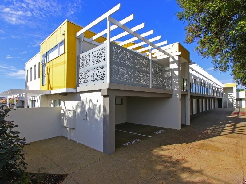 3/18 Mathoura Street, Midland WA 6056