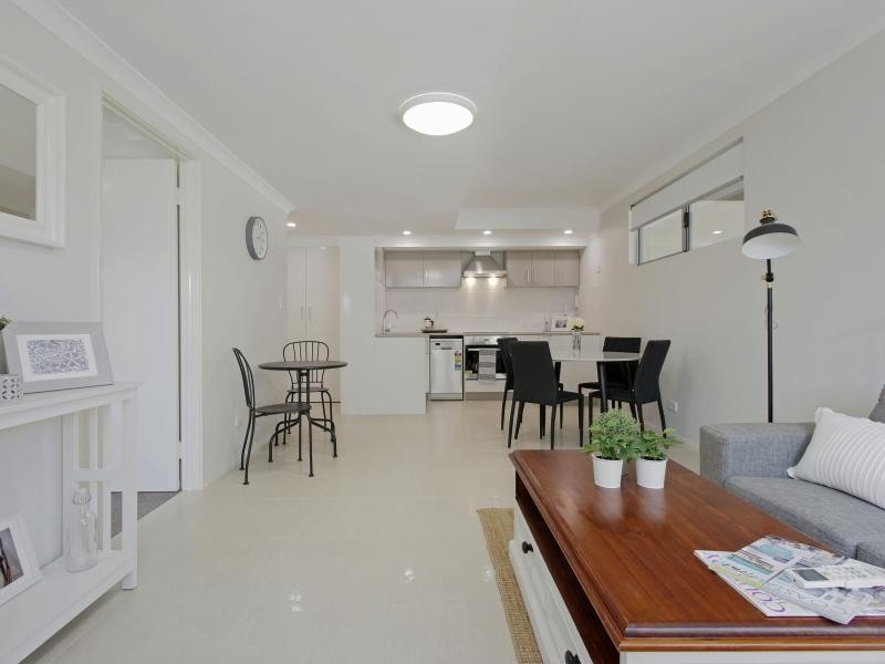 3/18 Mathoura Street, Midland WA 6056