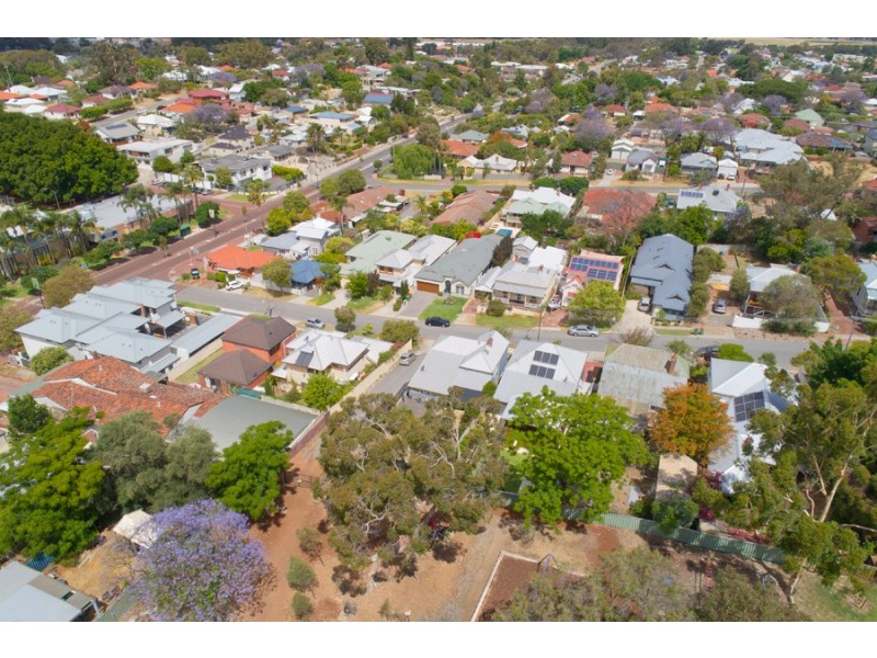 12 HILL STREET, Bayswater WA 6053