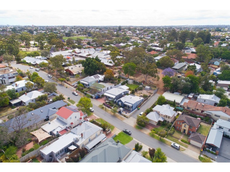 12 HILL STREET, Bayswater WA 6053