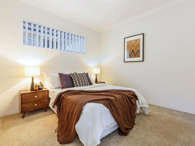 1/107 Odin Rd, Innaloo WA 6018