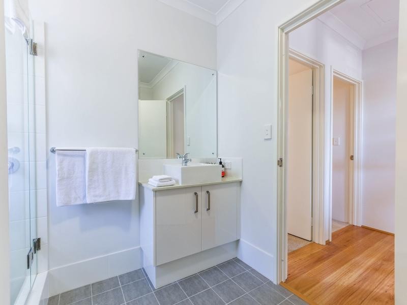 1/107 Odin Rd, Innaloo WA 6018