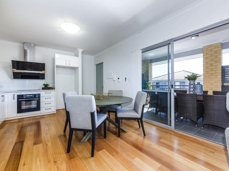 1/107 Odin Rd, Innaloo WA 6018