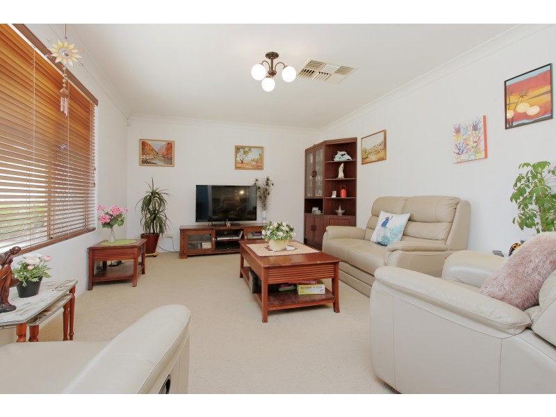 b/4 NOVA COURT, Marangaroo WA 6064