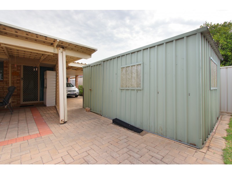 b/4 NOVA COURT, Marangaroo WA 6064