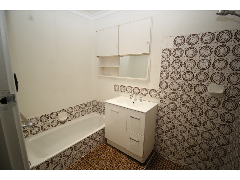 55 KOONDOOLA AVENUE, Koondoola WA 6064