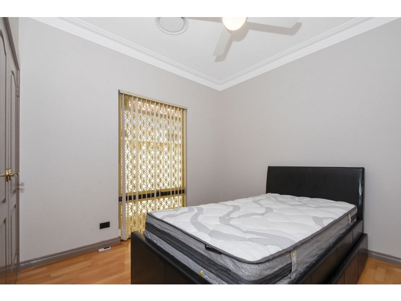 3 Gilfillan Green, Dianella WA 6059