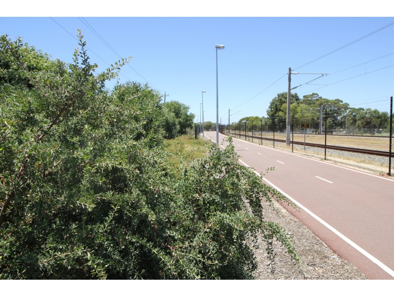 62 Railway Parade, Bassendean WA 6054
