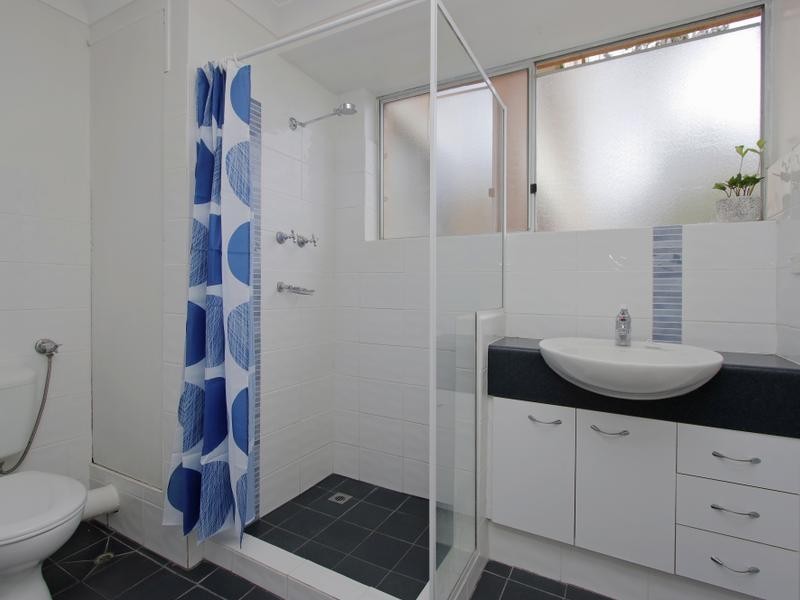 6/71 Golf View Street, Yokine WA 6060