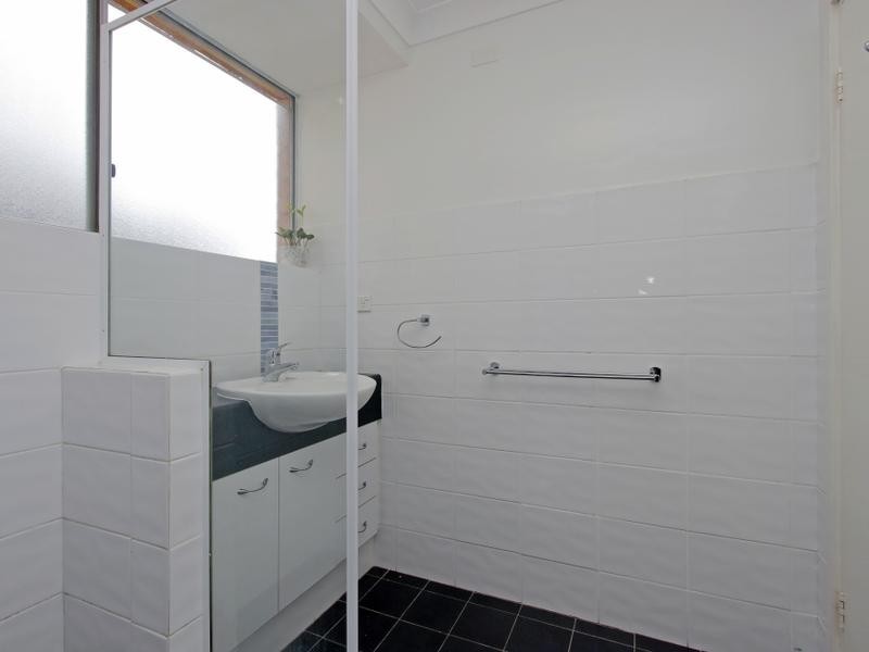 6/71 Golf View Street, Yokine WA 6060