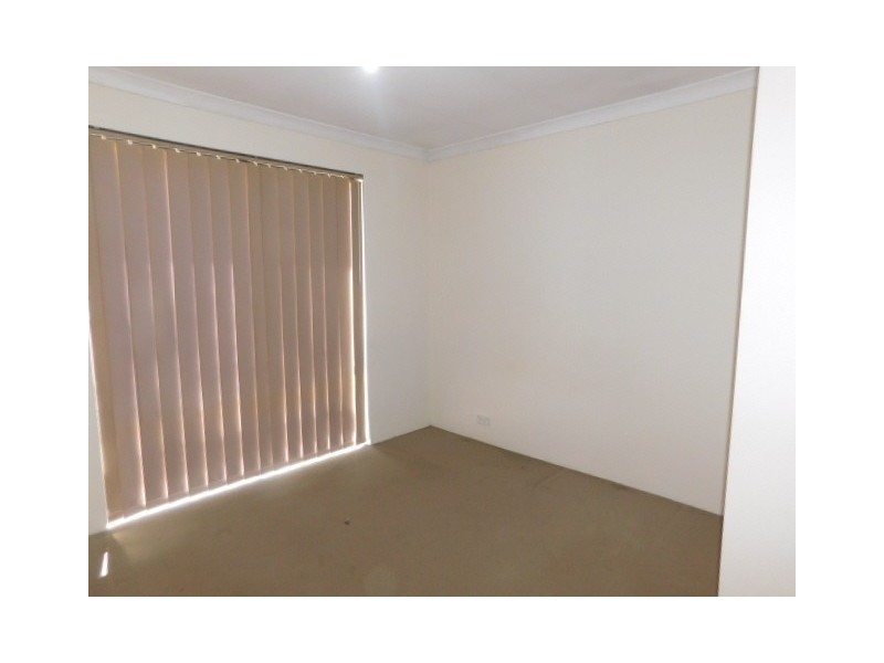 4 PLAYDEN WAY, Balga WA 6061