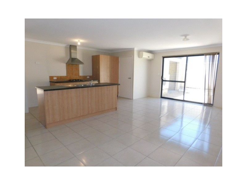 4 PLAYDEN WAY, Balga WA 6061