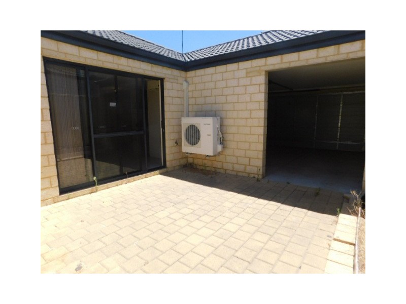 4 PLAYDEN WAY, Balga WA 6061