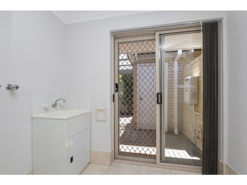 2/12 Watson Place, Maylands WA 6051