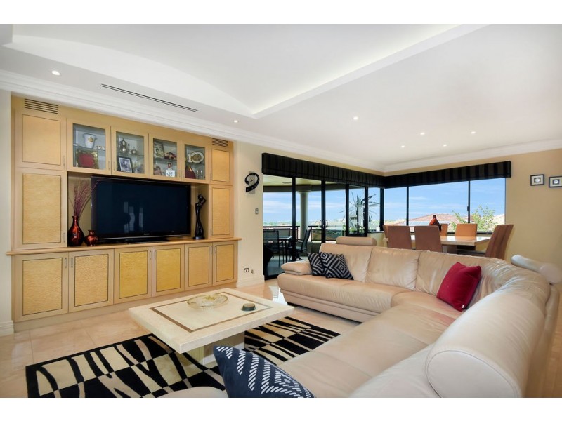 2 BYERS LANE, Dianella WA 6059