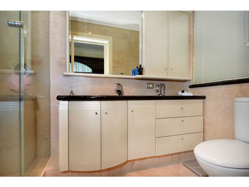 2 BYERS LANE, Dianella WA 6059