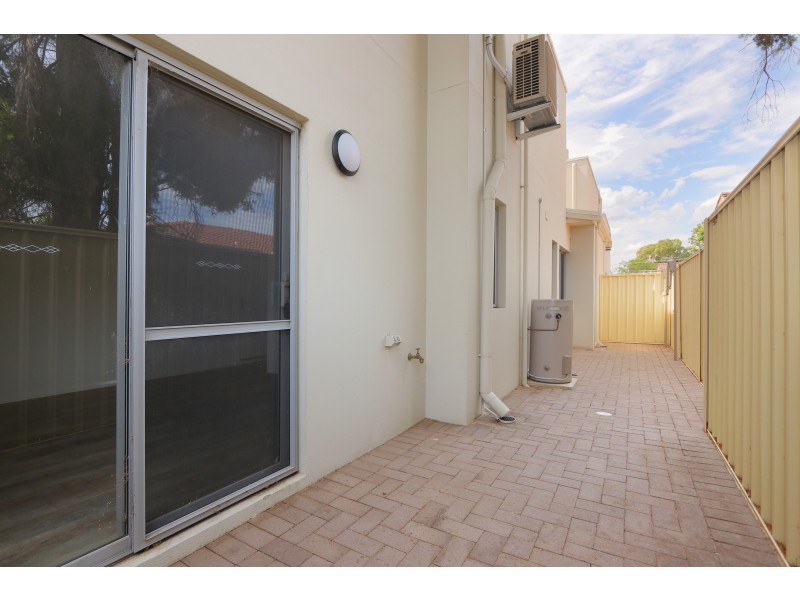 6/55 HOOLEY ROAD, Midland WA 6056