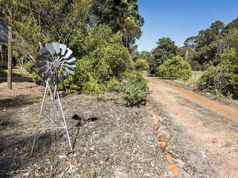 1020 Hummerston Street, Mount Helena WA 6082