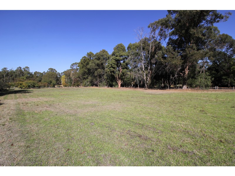 1020 Hummerston Street, Mount Helena WA 6082