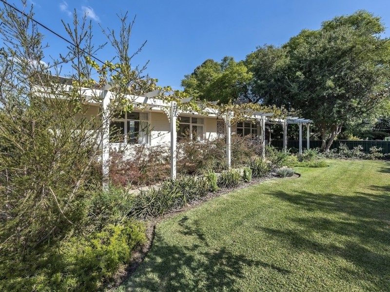 47 Swan Street, Guildford WA 6055