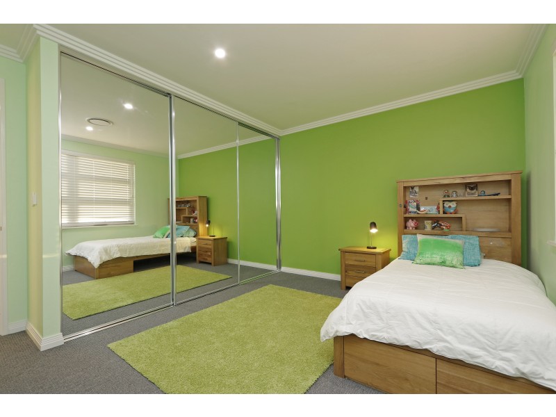 24 SERENADE CORNER, The Vines WA 6069