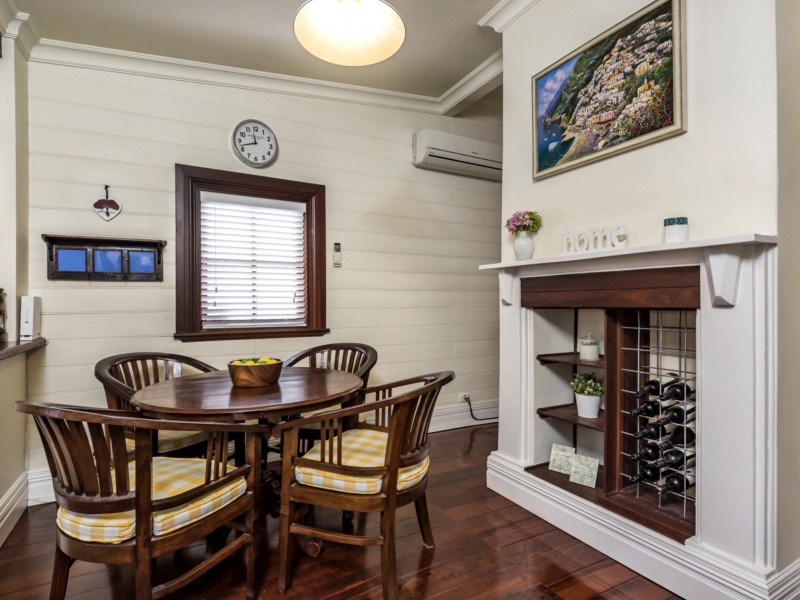 1 Johnson Avenue, Guildford WA 6055