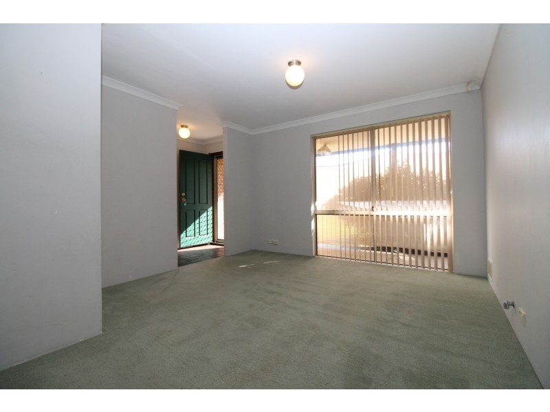 34 Honours Rise, Marangaroo WA 6064