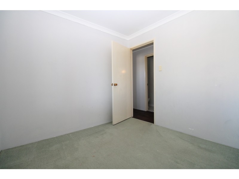 34 Honours Rise, Marangaroo WA 6064