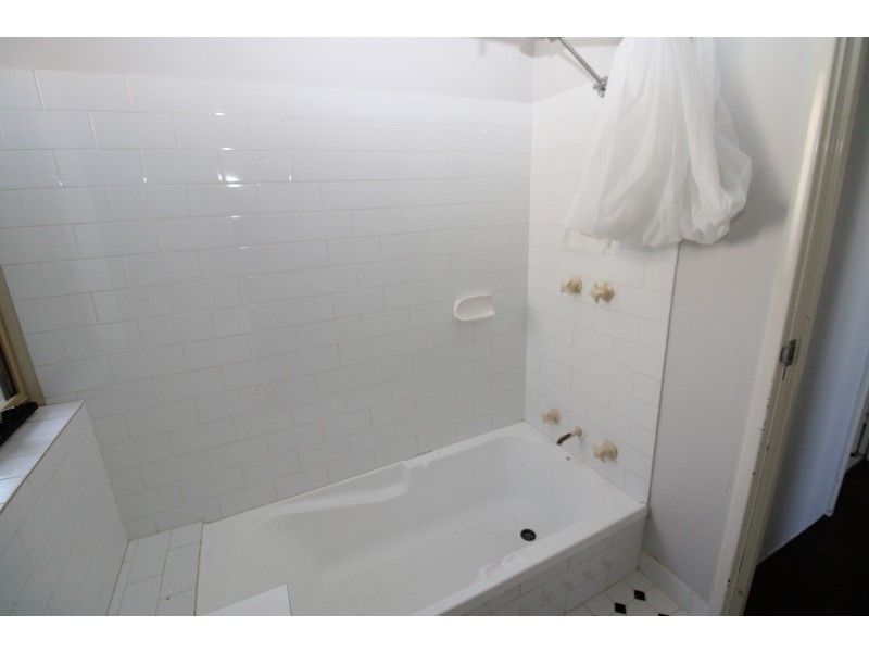 34 Honours Rise, Marangaroo WA 6064