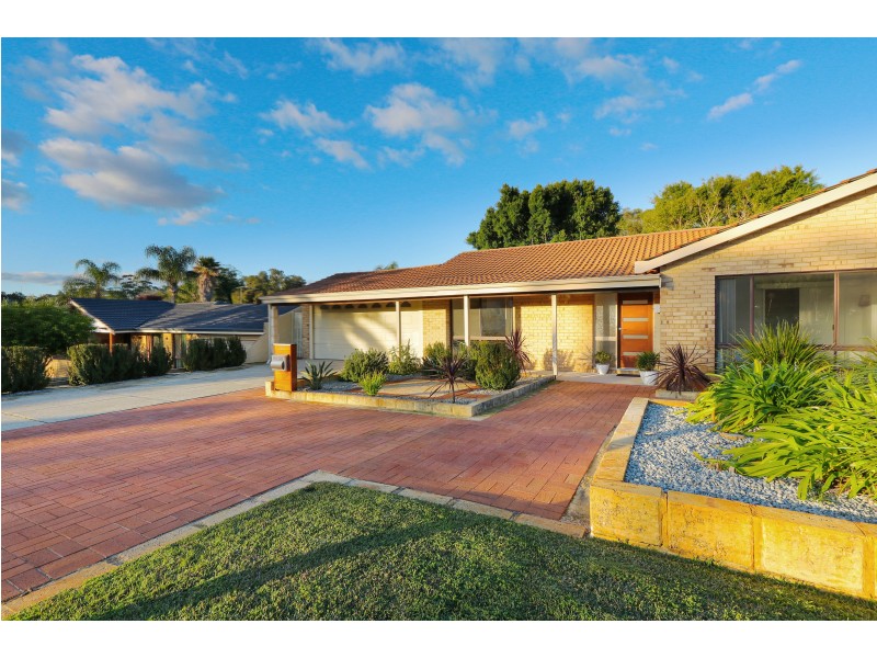 27 Chancery Lane, Alexander Heights WA 6064