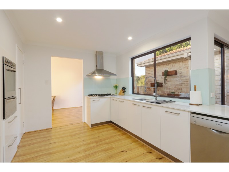 27 Chancery Lane, Alexander Heights WA 6064