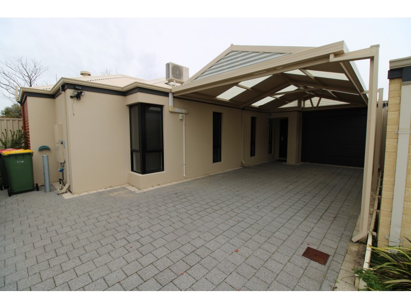 5/68 West Churchill Avenue, Munster WA 6166