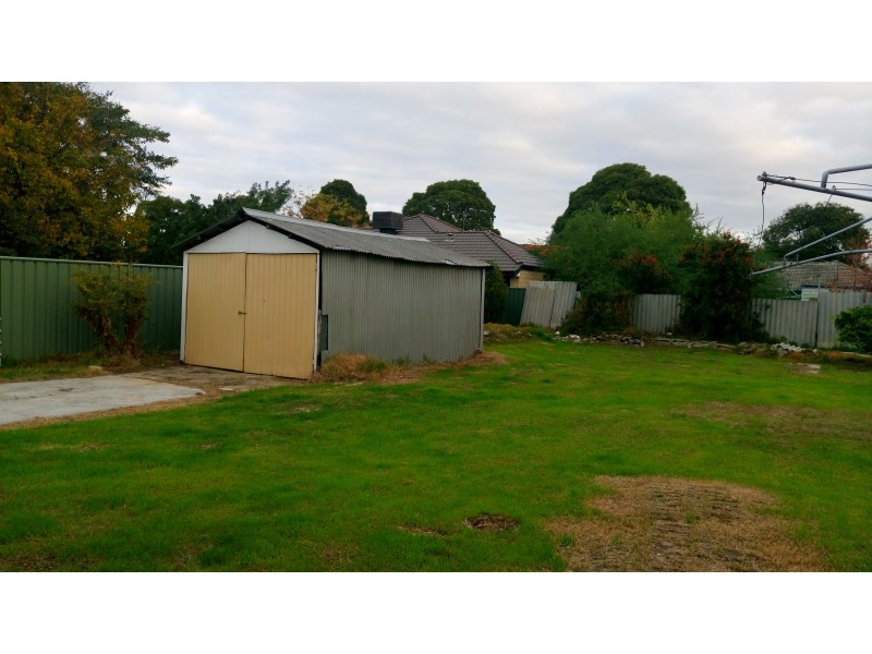 10 Somers Street, Belmont WA 6104