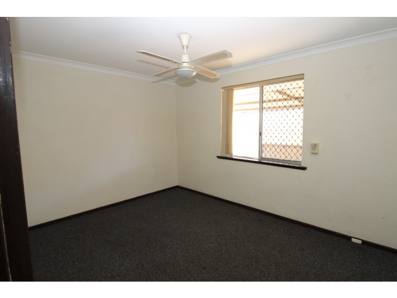 29 Girrawheen Avenue, Girrawheen WA 6064