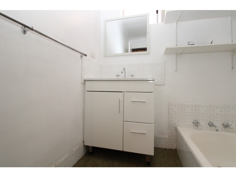 29 Girrawheen Avenue, Girrawheen WA 6064