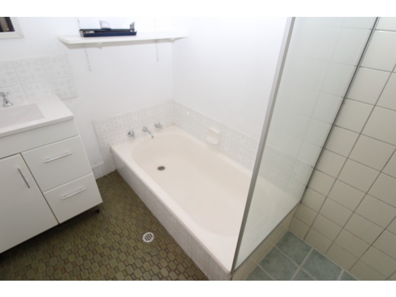 29 Girrawheen Avenue, Girrawheen WA 6064