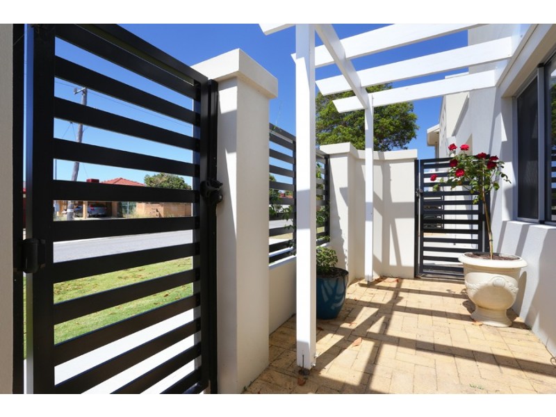 1/57 Hooley Road, Midland WA 6056