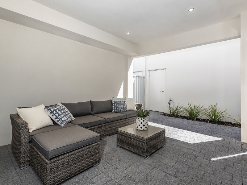 9 Platingshop Terrace, Midland WA 6056