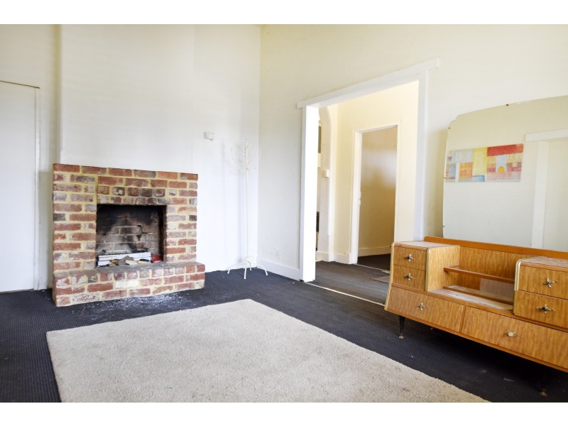 98 Benara Road, Caversham WA 6055