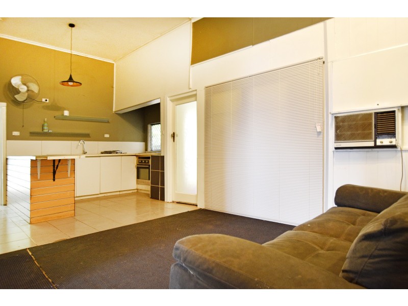 98 Benara Road, Caversham WA 6055