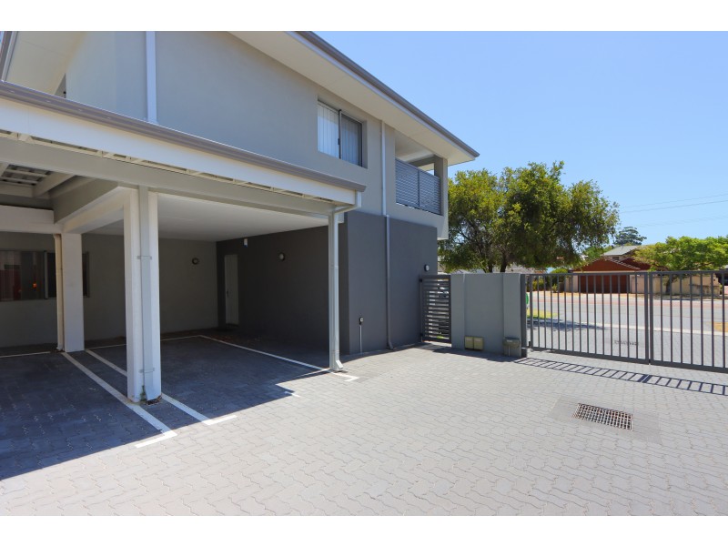 1/107 Odin Road, Innaloo WA 6018