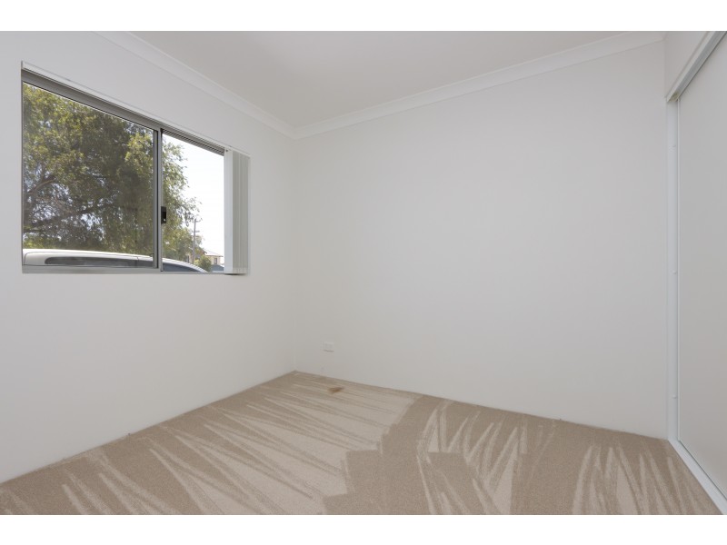 1/107 Odin Road, Innaloo WA 6018