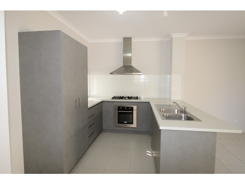 117 Shepperton Drive, Butler WA 6036