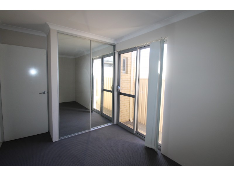 117 Shepperton Drive, Butler WA 6036