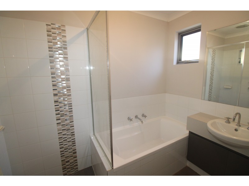 117 Shepperton Drive, Butler WA 6036