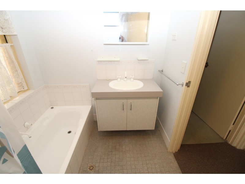 4/10 Haddrill Street, Bayswater WA 6053