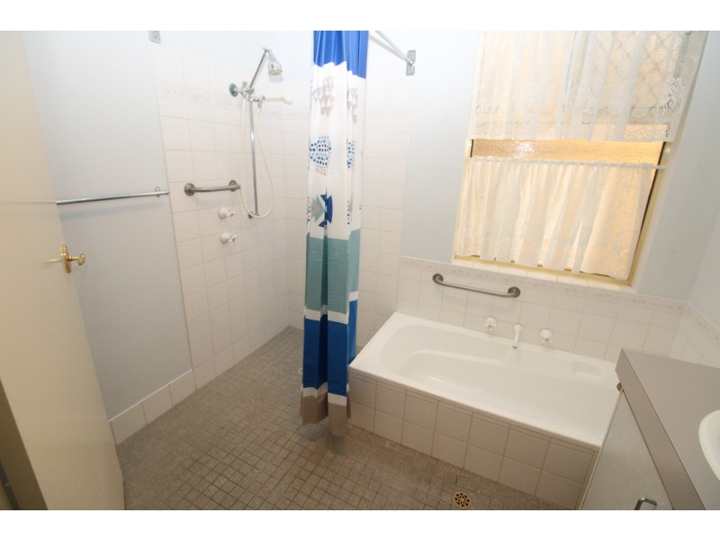 4/10 Haddrill Street, Bayswater WA 6053