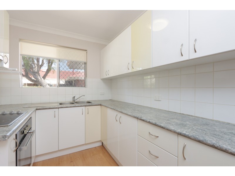 5/2 Muriel Avenue, Woodlands WA 6018