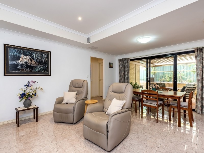 122C Planet Street, Carlisle WA 6101