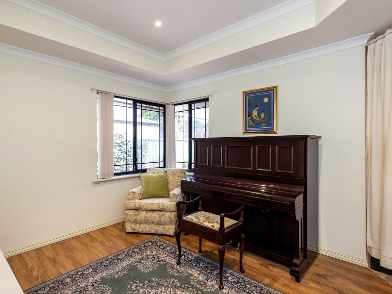 122C Planet Street, Carlisle WA 6101